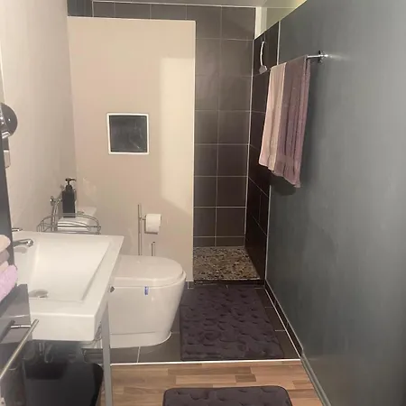 Modernes Und Behagliches Einliegerapartment, 50 Qm-deine Ruheoase-