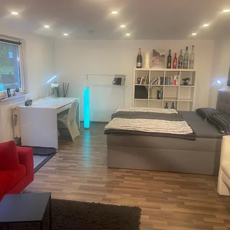 アパート Modernes Und Behagliches Einliegerapartment, 50 Qm-deine Ruheoase- Trippstadt