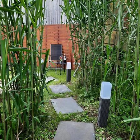 Modernes Und Behagliches Einliegerapartment, 50 Qm-deine Ruheoase- Daire Trippstadt