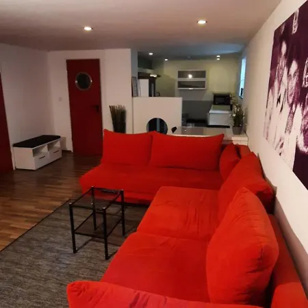 Modernes Und Behagliches Einliegerapartment, 50 Qm-deine Ruheoase- Trippstadt