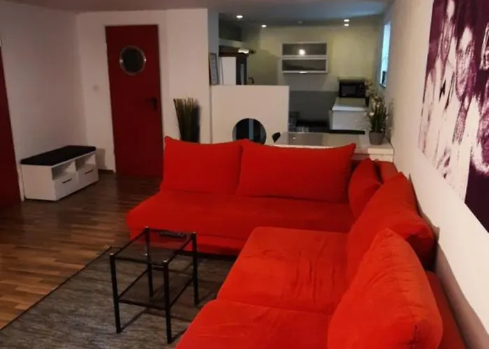 Modernes Und Behagliches Einliegerapartment, 50 Qm-deine Ruheoase- Trippstadt